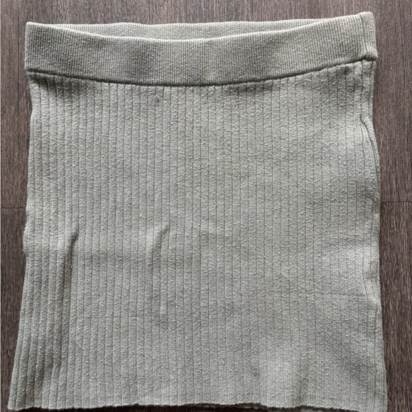 Abercrombie & Fitch Ribbed Mini Skirt in Gray - Picture 1 of 5